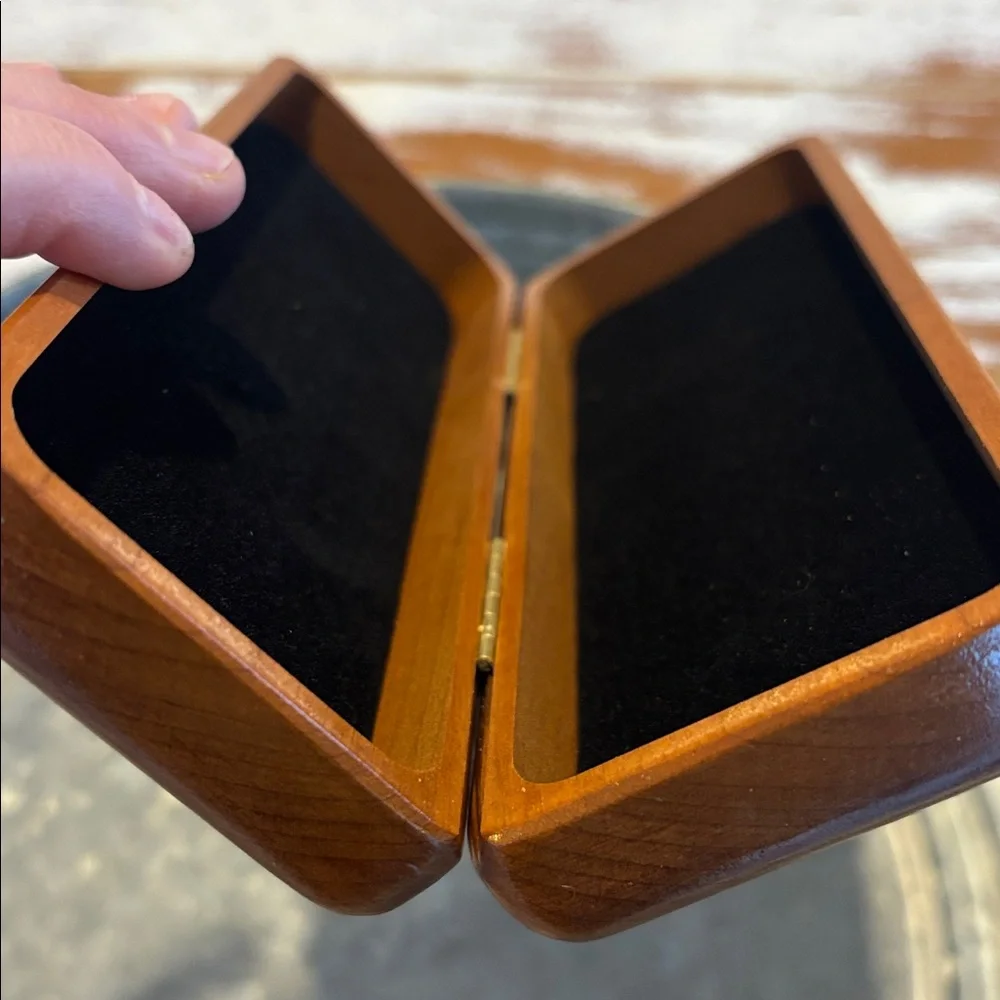 United States Capitol Wooden Desk Organizer